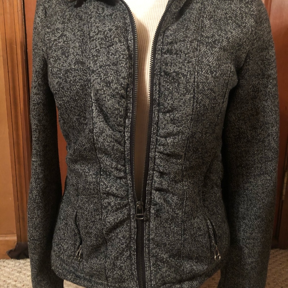 Jacket - Picture 2 of 4